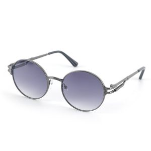 Fashionable women's sunglasses